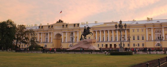 Региональные парламенты отменяют территориальные запреты на проведение публичных акций