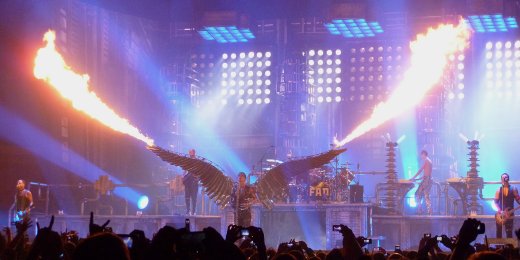 Юбилей без сенсации: как в Твери сорвали выступление вокалиста Rammstein