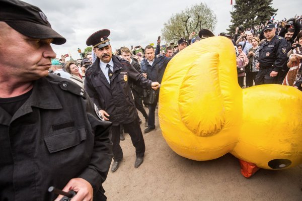 В Петербурге продолжают судить задержанных на акции 12 июня